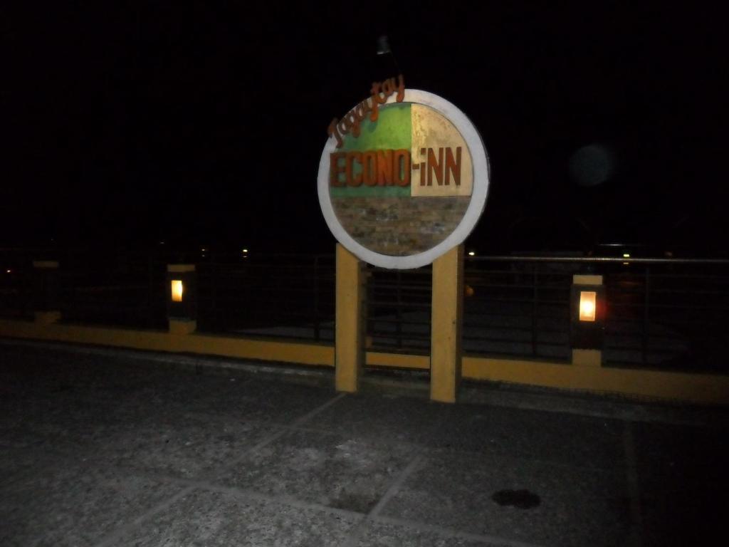 Tagaytay Econo Hotel Tagaytay City Luaran gambar