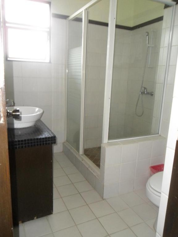 Tagaytay Econo Hotel Tagaytay City Bilik gambar