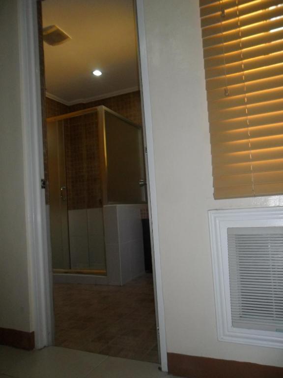 Tagaytay Econo Hotel Tagaytay City Bilik gambar