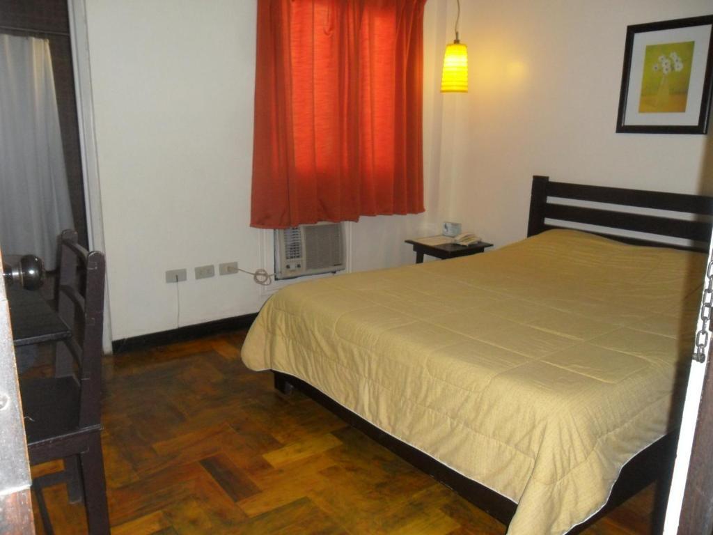 Tagaytay Econo Hotel Tagaytay City Bilik gambar