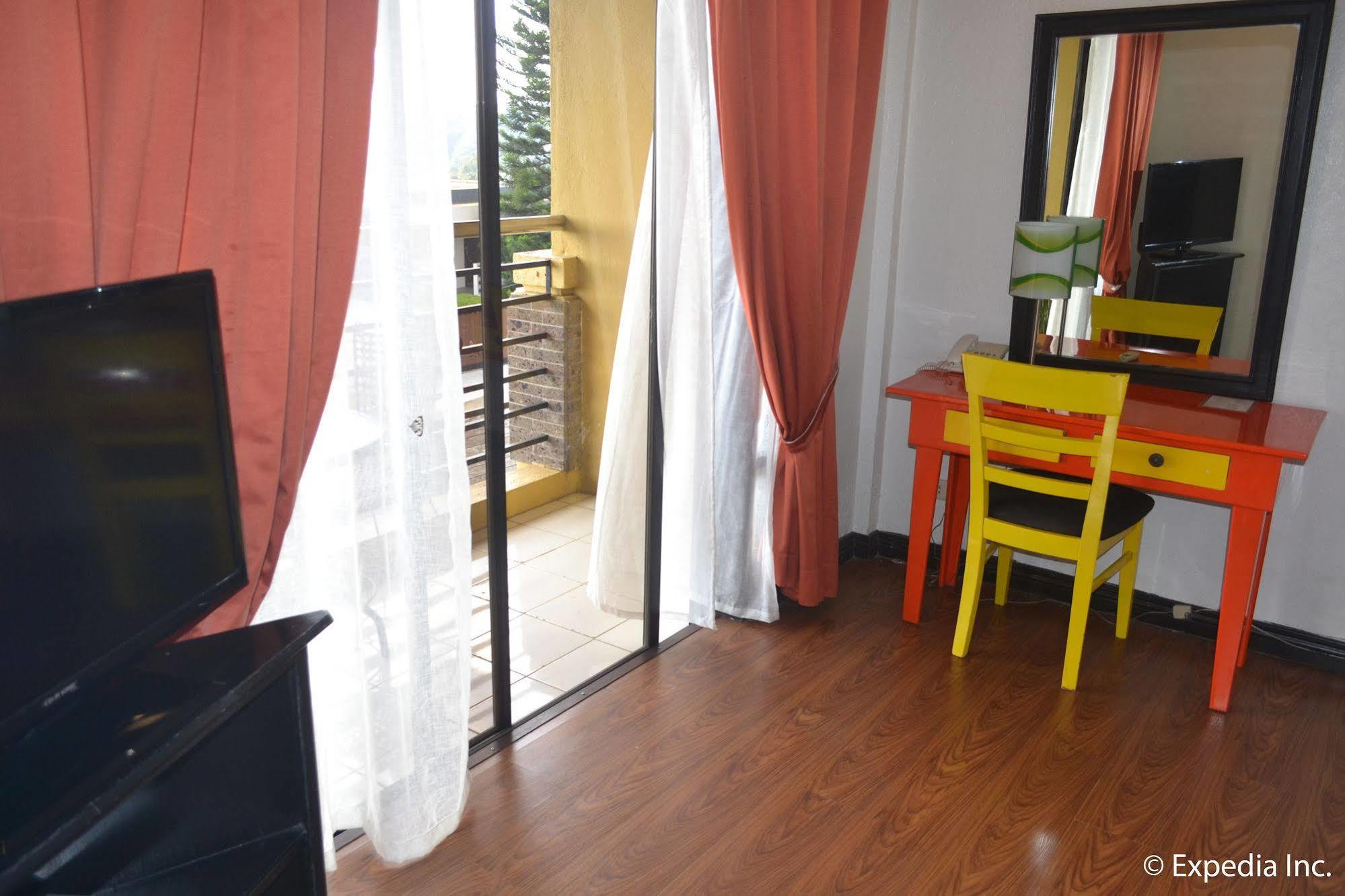 Tagaytay Econo Hotel Tagaytay City Luaran gambar