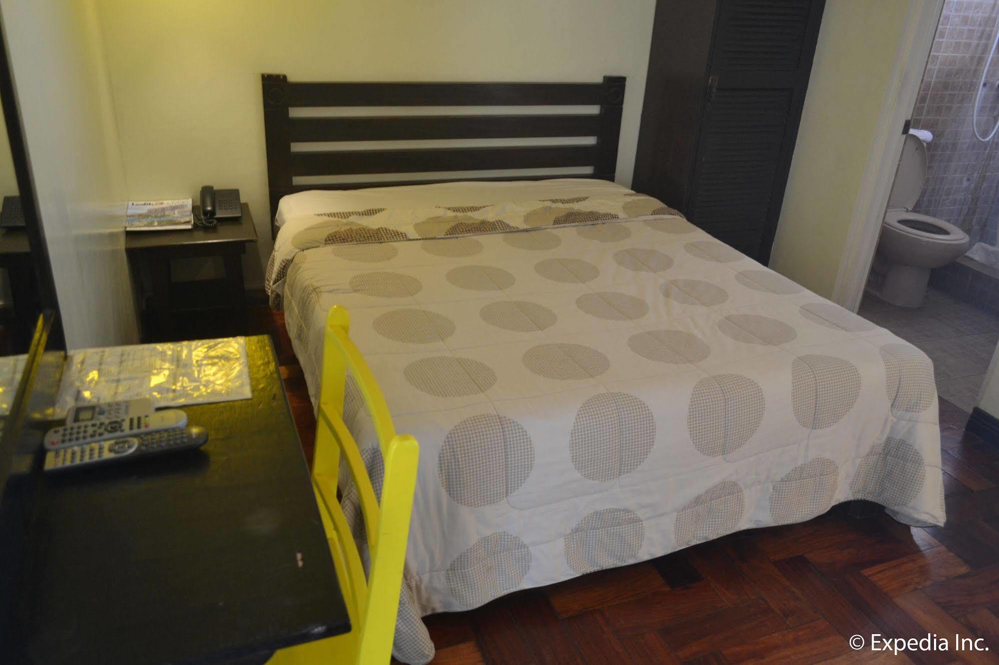 Tagaytay Econo Hotel Tagaytay City Luaran gambar